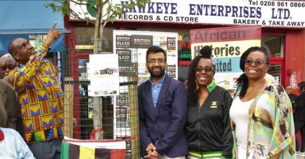 Carroll Thompson with Janet Kay, Cllr Krupesh Hirani and Kwaku by the Reggae Tree IRD 2019 by Des Chisholm