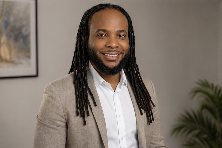 Dr Zidane Salmon – Shaping Minds Through Education and Literature